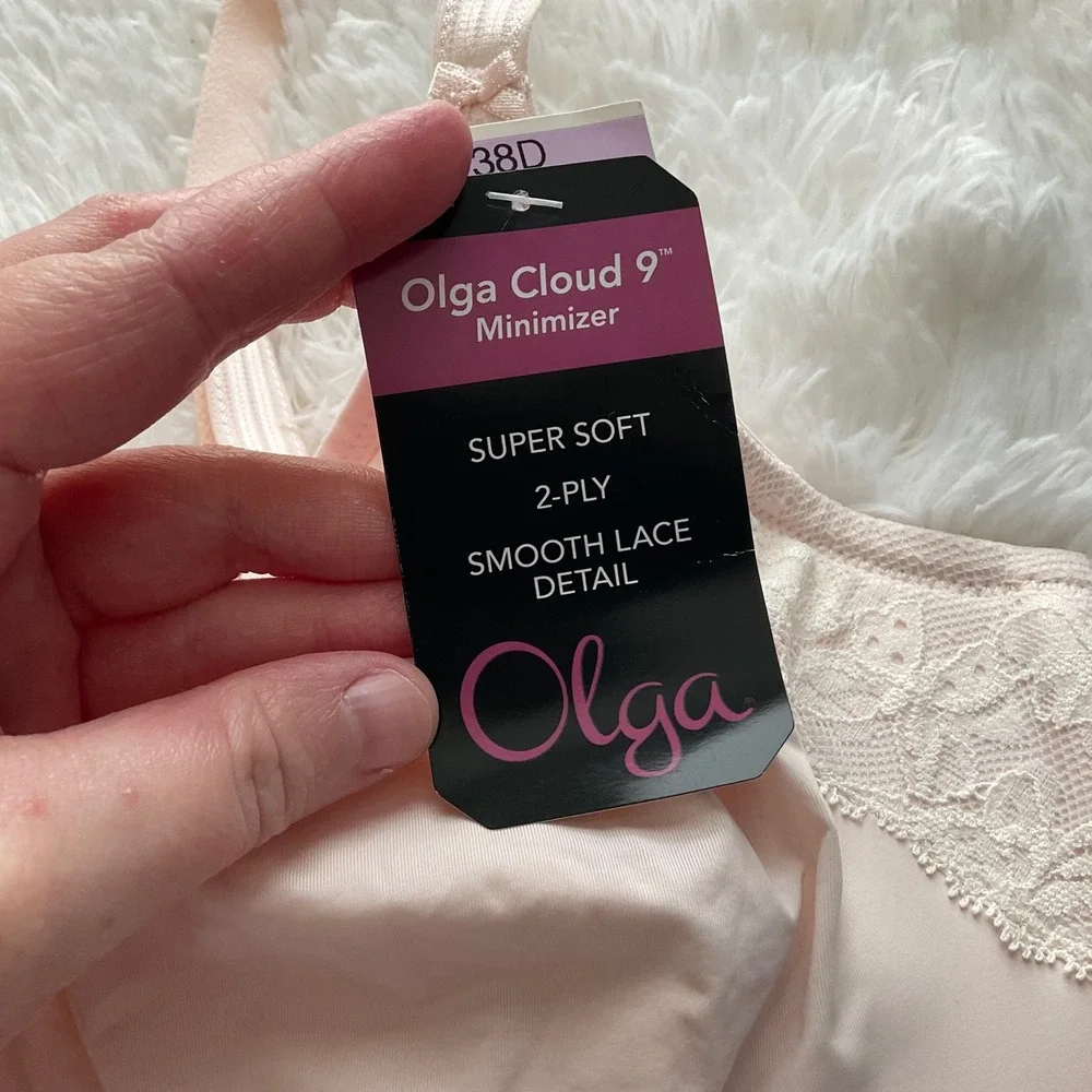 Olga Cloud 9 Minimizer Super Soft Lace Detail Bra - Size 38D - NEW